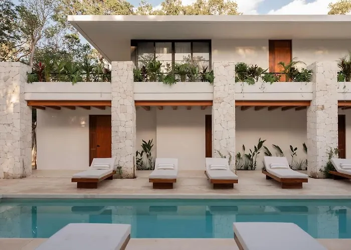 Hacienda Babylon - 9 10 Pools Gym & Sauna Holiday home